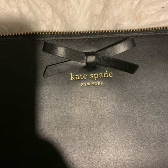 Kate Spade purse with gold chain strap - Picture 3 of 4
